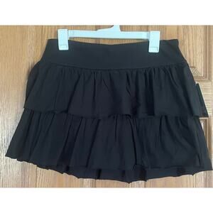 NWT Wild Fable Black Ruffled Skort Size Large Waist 16.5-19.5” Length 14”